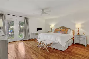 4606 Waynesboro Dr, Houston, TX 77035 - Photo 19