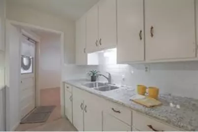 1114 Main Street, La Marque, TX 77568 - Photo 5