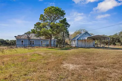 4739 Creamer Creek Rd, La Grange, TX 78945 - Photo 1