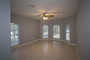 310 Cheddington Dr, Katy, TX 77450 - Photo 21