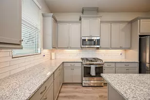 16103 Northern Cardinal Ln, Cypress, TX 77433 - Photo 11