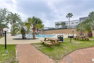 9520 Seawall Blvd, Galveston, TX 77554 - Photo 27