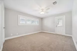 8034 Cedel Dr, Houston, TX 77055 - Photo 21