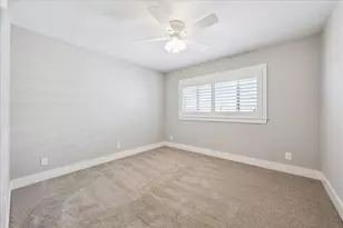8034 Cedel Dr, Houston, TX 77055 - Photo 25