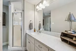 8034 Cedel Dr, Houston, TX 77055 - Photo 29