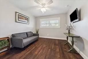 8034 Cedel Dr, Houston, TX 77055 - Photo 27