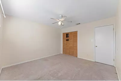 10556 Hammerly Boulevard #328, Houston, TX 77043 - Photo 23