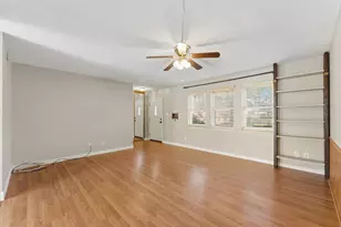 10556 Hammerly Blvd, Houston, TX 77043 - Photo 5
