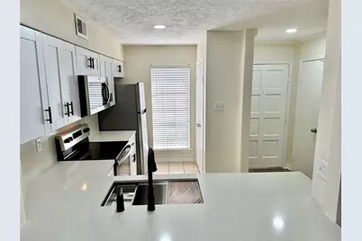 1715 Moritz Drive #12, Houston, TX 77055 - Photo 11