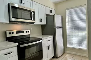 1715 Moritz Dr, Houston, TX 77055 - Photo 9