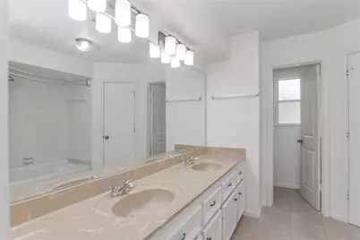 11802 Hillbrook Drive, Houston, TX 77070 - Photo 29