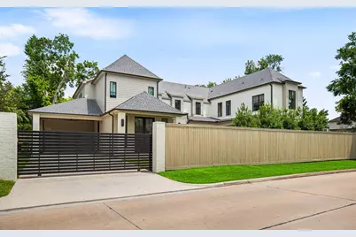 8722 Lupton Lane, Houston, TX 77055 - Photo 39