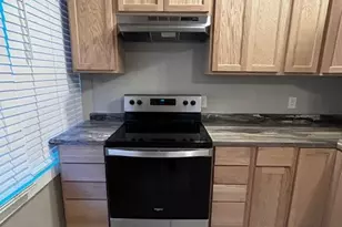 1020 N Main St, Baytown, TX 77520 - Photo 9