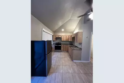 1020 N Main Street #1, Baytown, TX 77520 - Photo 3