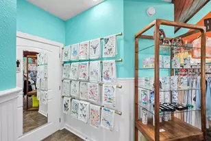 970 Surfside Dr, Crystal Beach, TX 77650 - Photo 15