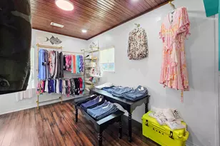 970 Surfside Dr, Crystal Beach, TX 77650 - Photo 23