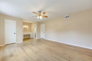 351 N Post Oak Ln, Houston, TX 77024 - Photo 15