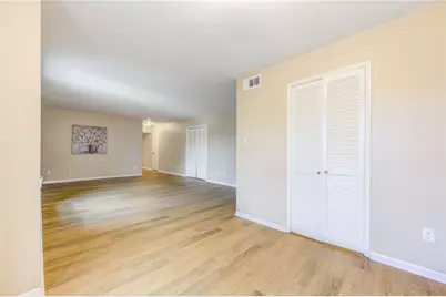 351 N Post Oak Lane #805, Houston, TX 77024 - Photo 9