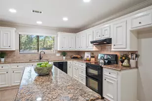 7415 Revelwood Dr, Magnolia, TX 77354 - Photo 11
