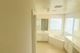 3722 Kristin Lee Ln, Houston, TX 77014 - Photo 13