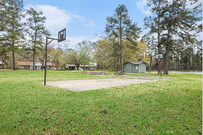 19331 E Lakeshore Drive, Magnolia, TX 77355 - Photo 23