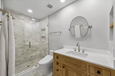 1510 Missouri Street #10, Houston, TX 77006 - Photo 13
