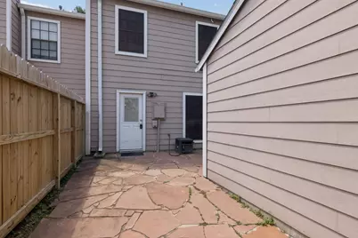 17225 Saturn Lane, Houston, TX 77058 - Photo 27