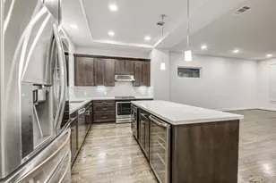 339 Eado Park Cir, Houston, TX 77020 - Photo 7