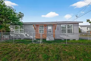 1509 Moody St, Houston, TX 77009 - Photo 1