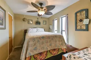 411 Sailfish St, Freeport, TX 77541 - Photo 7