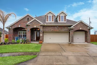 202 Bailey Brook Lane, Dickinson, TX 77539 - Photo 1