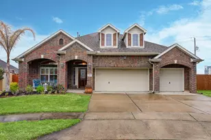 202 Bailey Brook Ln, Dickinson, TX 77539 - Photo 1