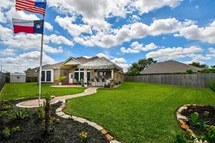 202 Bailey Brook Ln, Dickinson, TX 77539 - Photo 29