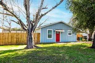 311 Diers Ln, La Grange, TX 78945 - Photo 1