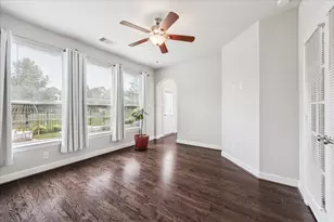 10822 Kyler Oaks Pl Pl, Houston, TX 77043 - Photo 13