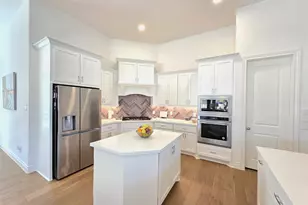 22045 Gateway Arch Dr, Porter, TX 77365 - Photo 5