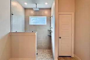 11910 Wisteria Mdws Dr, Willis, TX 77318 - Photo 15