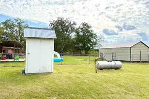 135 Janice St, Bay City, TX 77414 - Photo 15