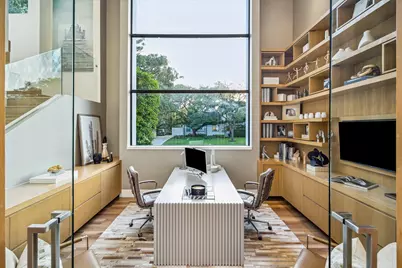 311 Brown Saddle Street, Houston, TX 77057 - Photo 11