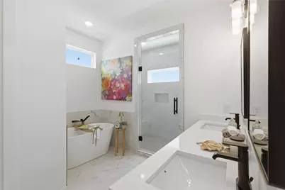 318 Walthall Drive #F, Houston, TX 77022 - Photo 31