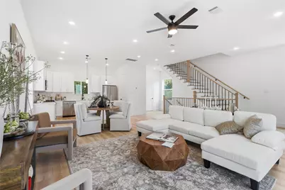 318 Walthall Drive #F, Houston, TX 77022 - Photo 23