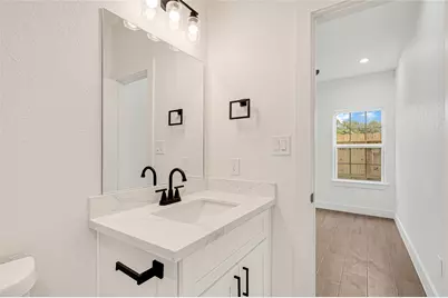 430 Rhode Island St, Houston, TX 77029 - Photo 15
