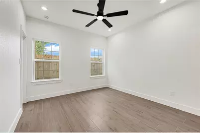 430 Rhode Island St, Houston, TX 77029 - Photo 11