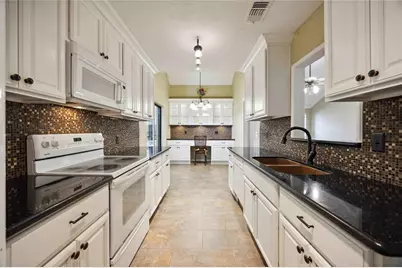 13882 Hollowgreen Drive #810, Houston, TX 77082 - Photo 13