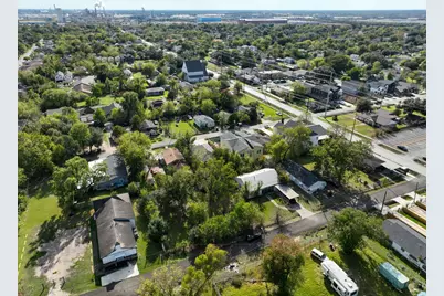 416 Calloway Street, Houston, TX 77029 - Photo 9