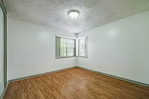 1906 Iron Ridge, Sugar Land, TX 77478 - Photo 11