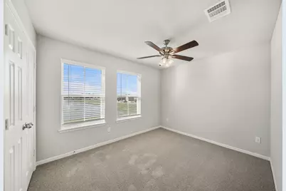 13429 Lucky Bill Lane, Houston, TX 77048 - Photo 9