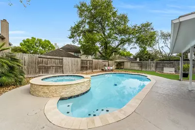 2010 Cannonbury Lane, Richmond, TX 77406 - Photo 31