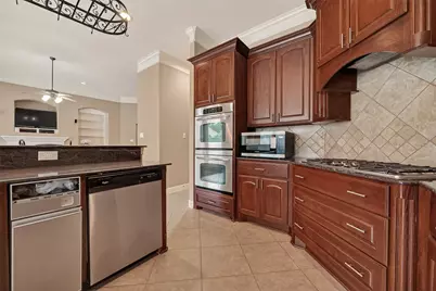 5934 Solar Point Lane, Houston, TX 77041 - Photo 19