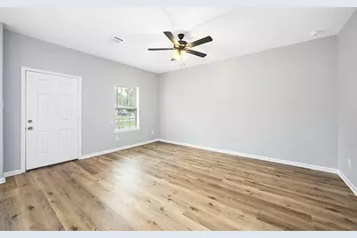 4507 White Rock Street #B, Houston, TX 77051 - Photo 9